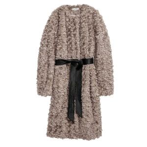 HM Faux Fur Coat with Leather Belt and Pockets. Very warm and snuggly. Size 8